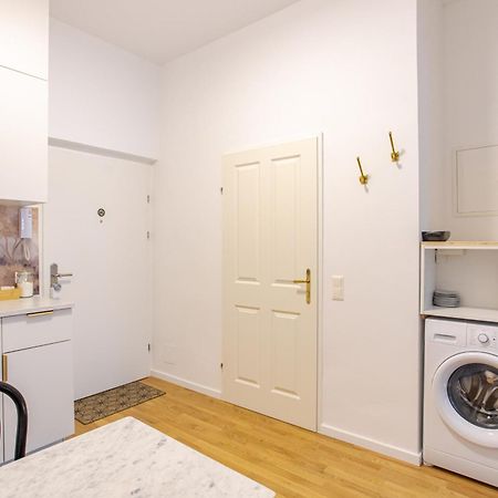 Gemuetliche Wohnung Nur 15 Minuten Ins Stadtzentrum Viyana Dış mekan fotoğraf